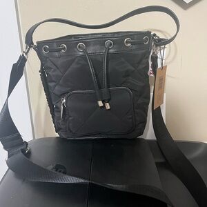 Black Quilted bucket Bag NWT Steve Madden